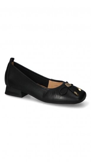 Classic black shoes for women LORETTA VITALE