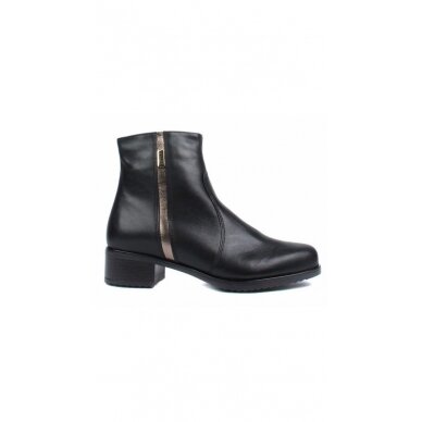 Leather boots with zipper AALTONEN 31466 1