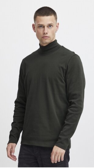 Green men's sweater with a high collar BLEND